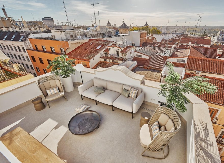 Resale - Apartment - Madrid