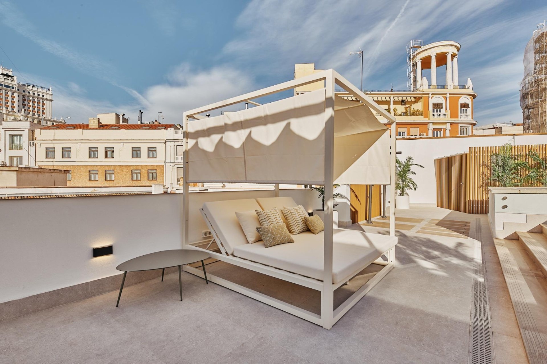 Resale - Apartment - Madrid