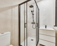 Resale - Apartment - Madrid