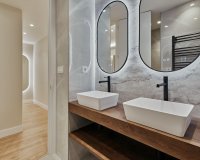 Resale - Apartment - Madrid