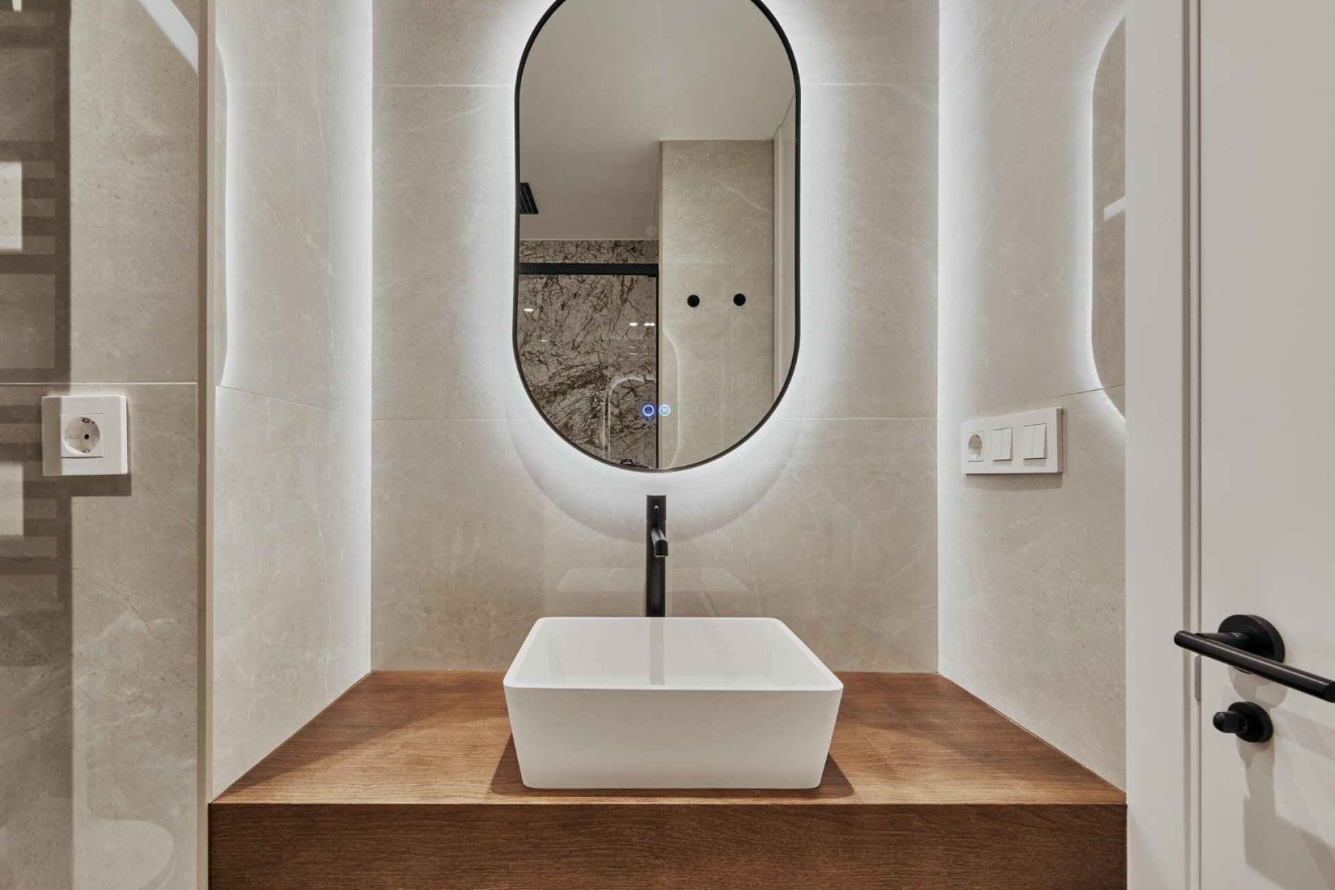 Resale - Apartment - Madrid