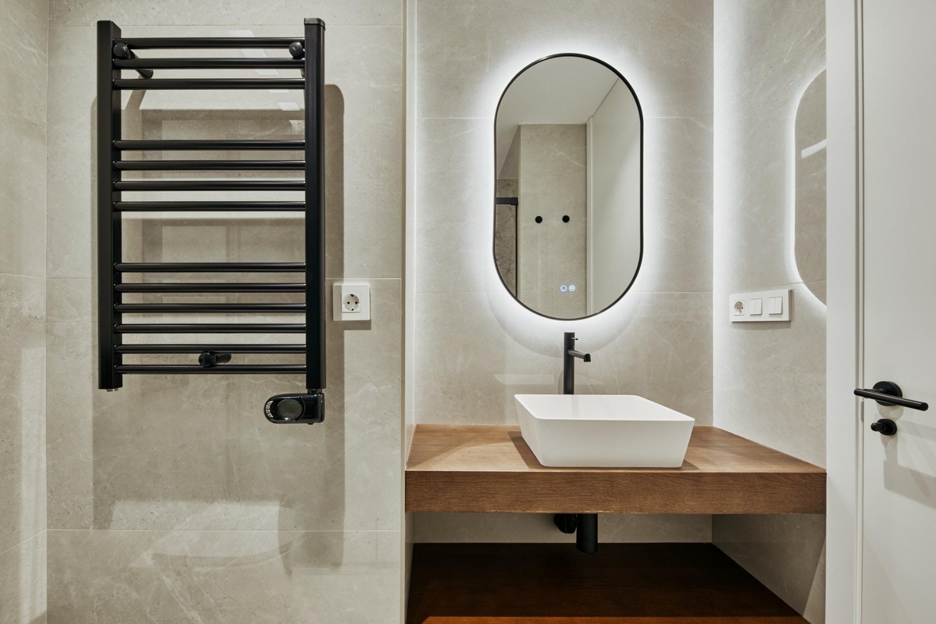 Resale - Apartment - Madrid