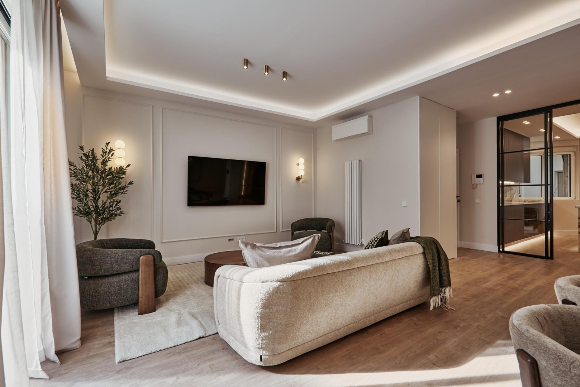 Resale - Apartment - Madrid