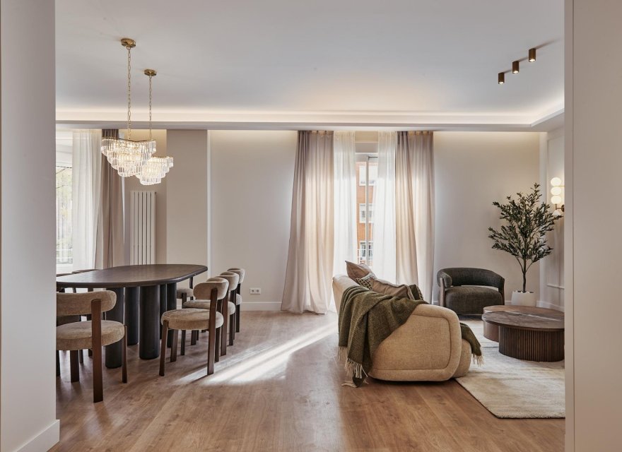 Resale - Apartment - Madrid
