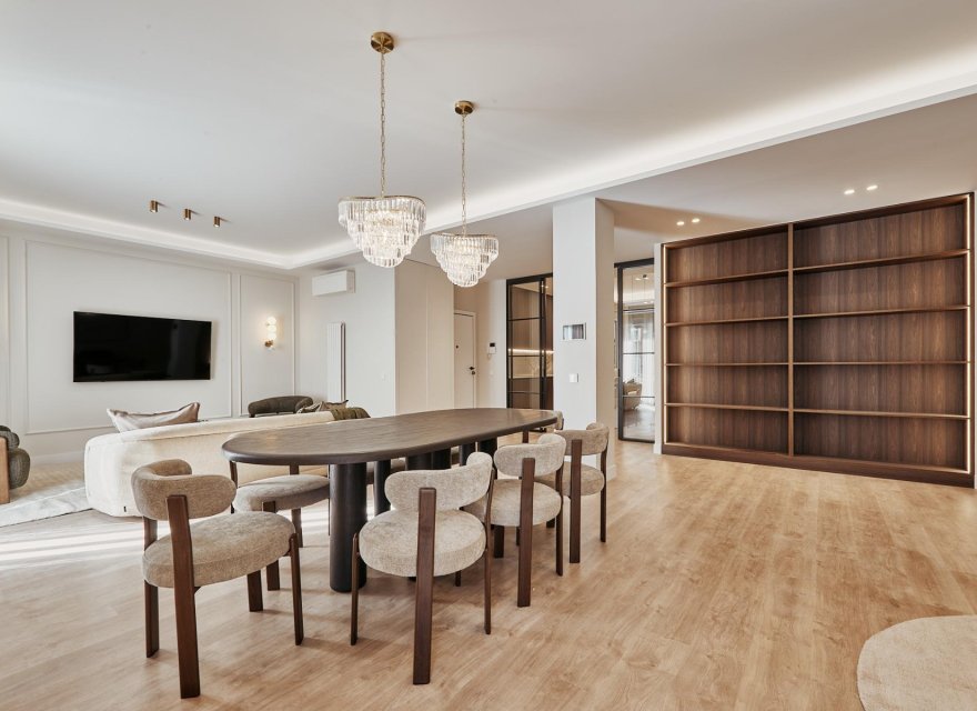 Resale - Apartment - Madrid
