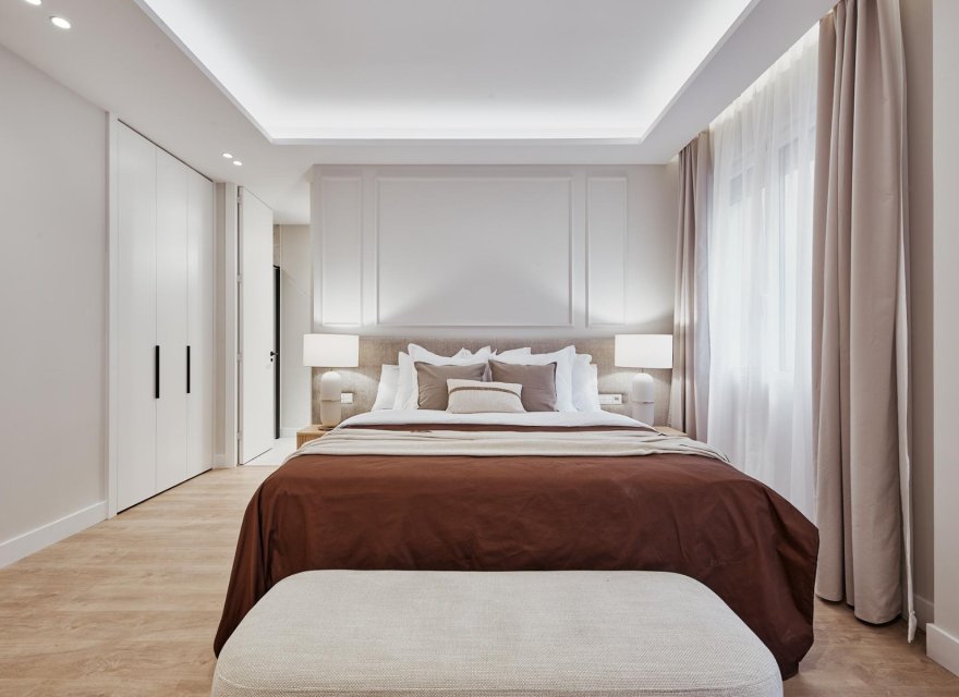 Resale - Apartment - Madrid