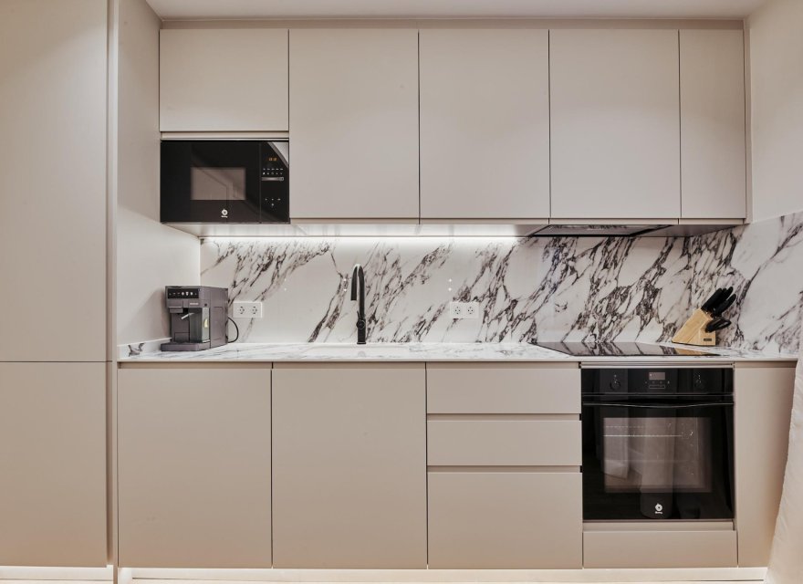 Resale - Apartment - Madrid