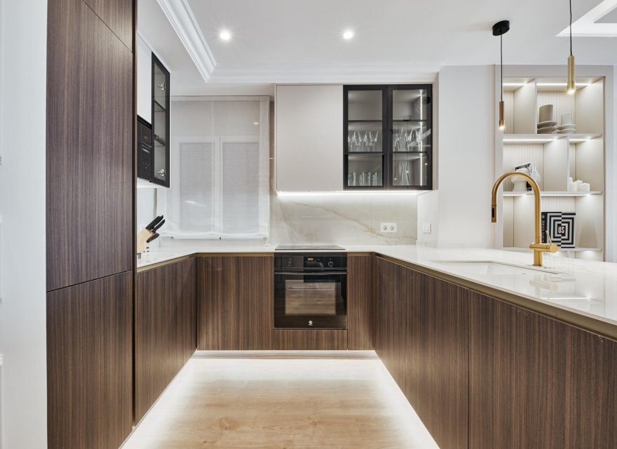 Resale - Apartment - Madrid