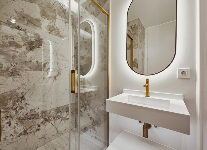 Resale - Apartment - Madrid