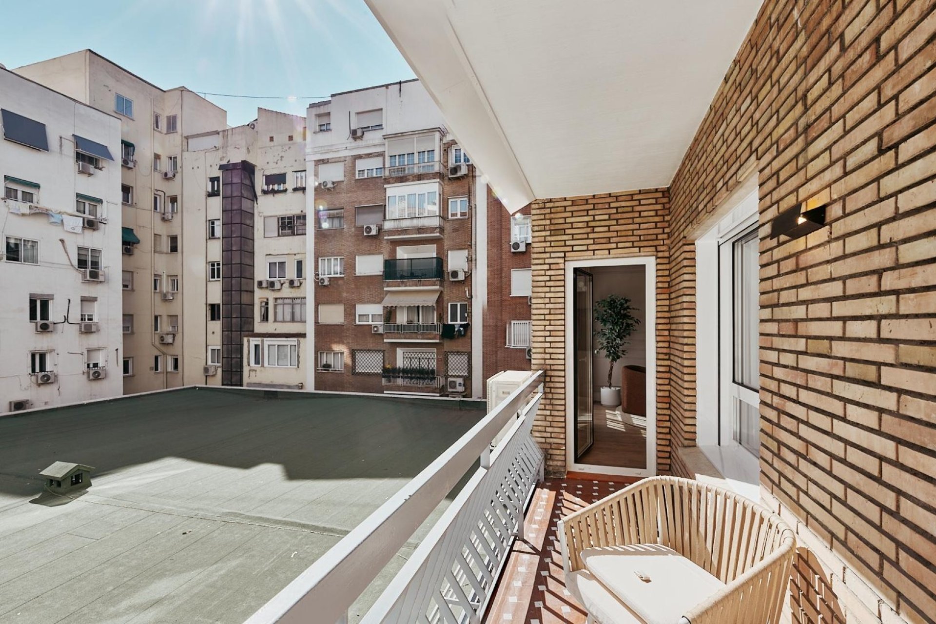 Resale - Apartment - Madrid