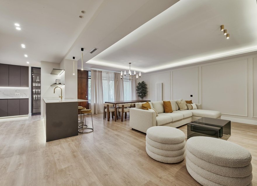 Resale - Apartment - Madrid