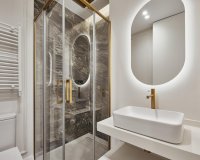 Resale - Apartment - Madrid