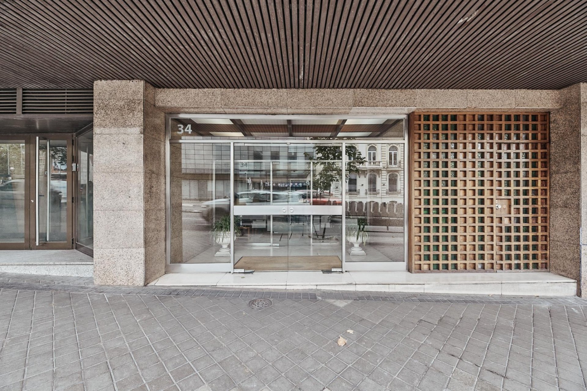 Resale - Apartment - Madrid