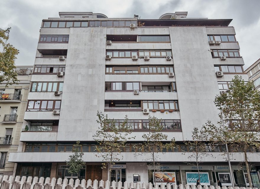 Resale - Apartment - Madrid