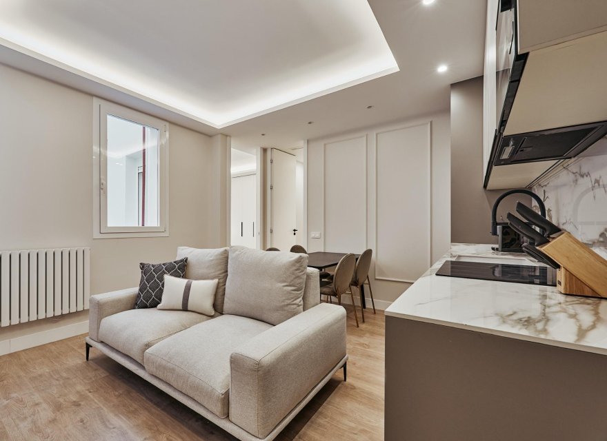 Resale - Apartment - Madrid