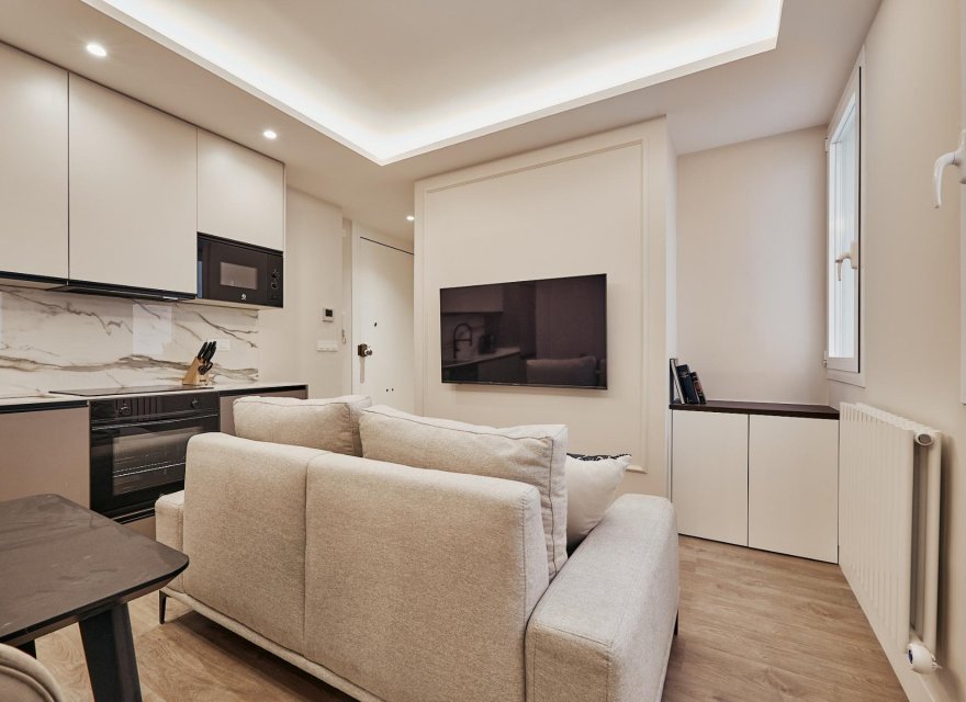 Resale - Apartment - Madrid
