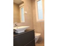 Resale - Apartment - Madrid