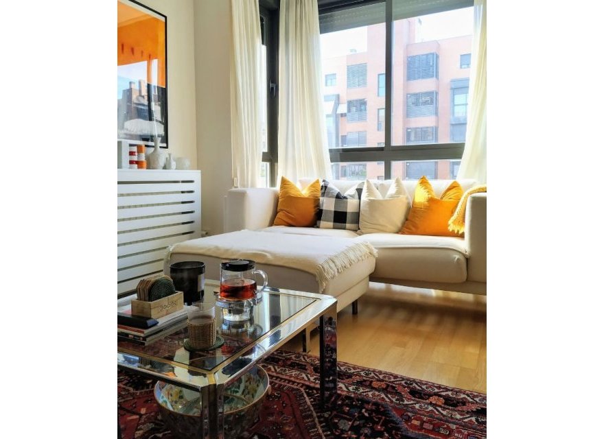 Resale - Apartment - Madrid