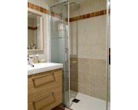 Resale - Apartment - Madrid