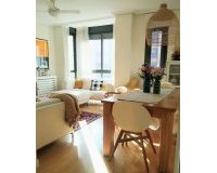 Resale - Apartment - Madrid