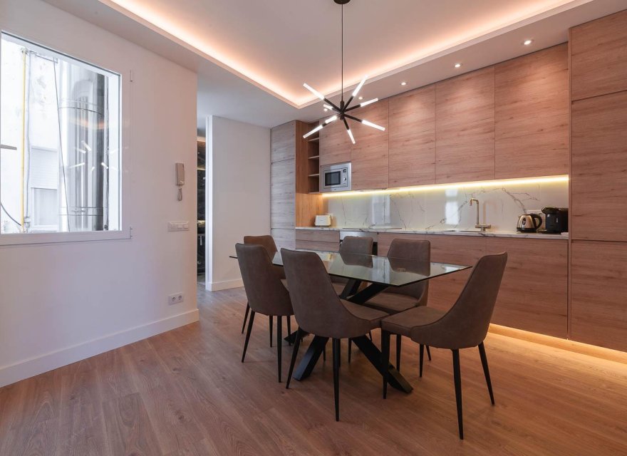 Resale - Apartment - Madrid