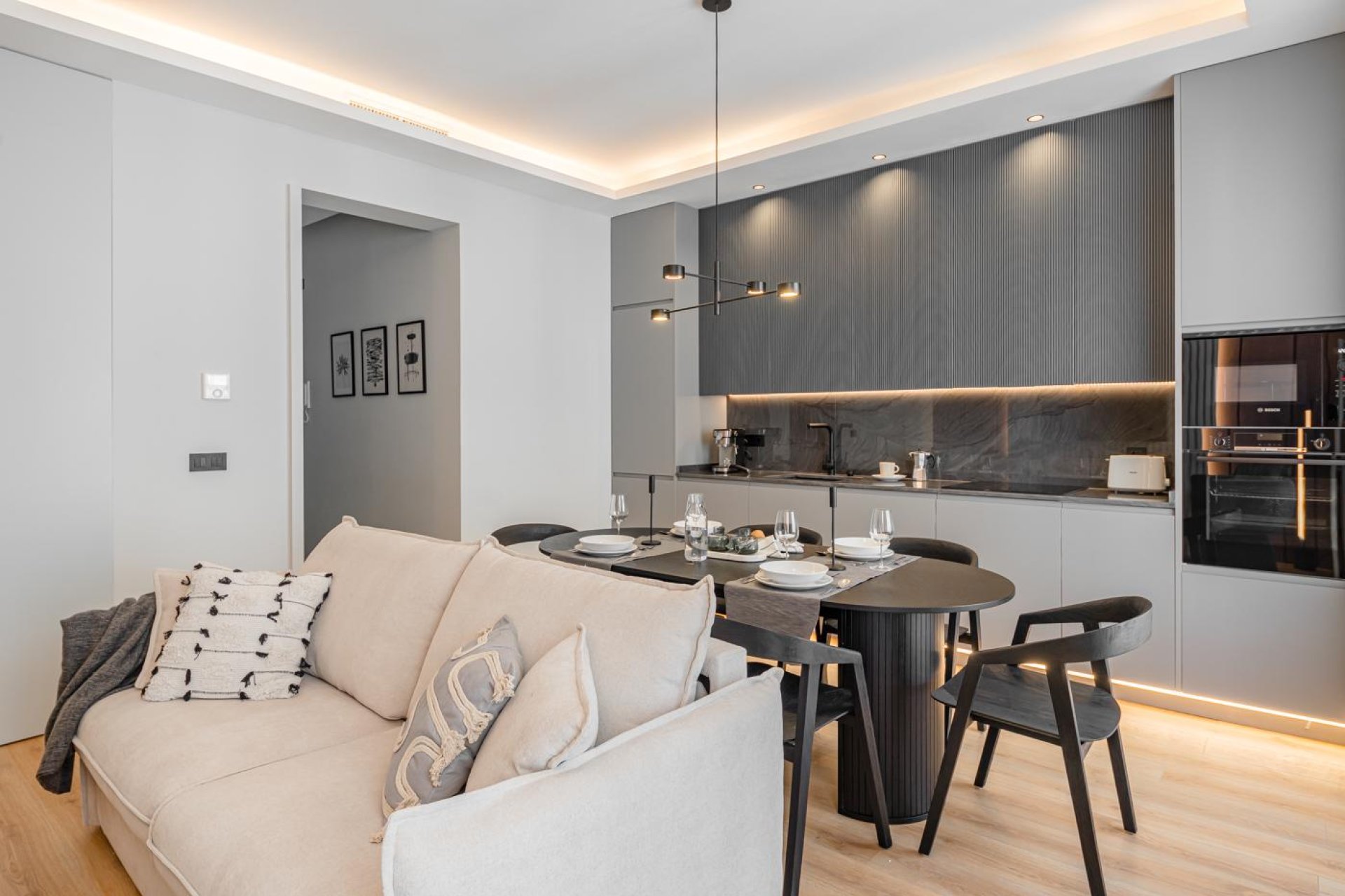 Resale - Apartment - Madrid