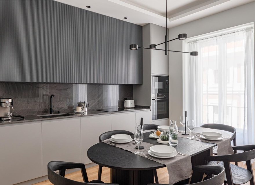 Resale - Apartment - Madrid