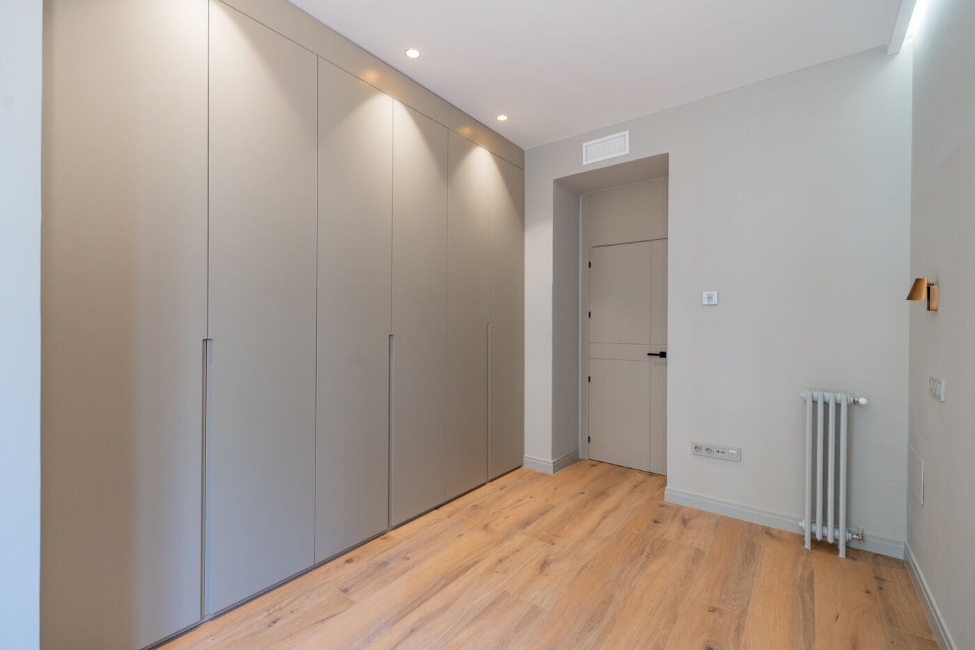Resale - Apartment - Madrid