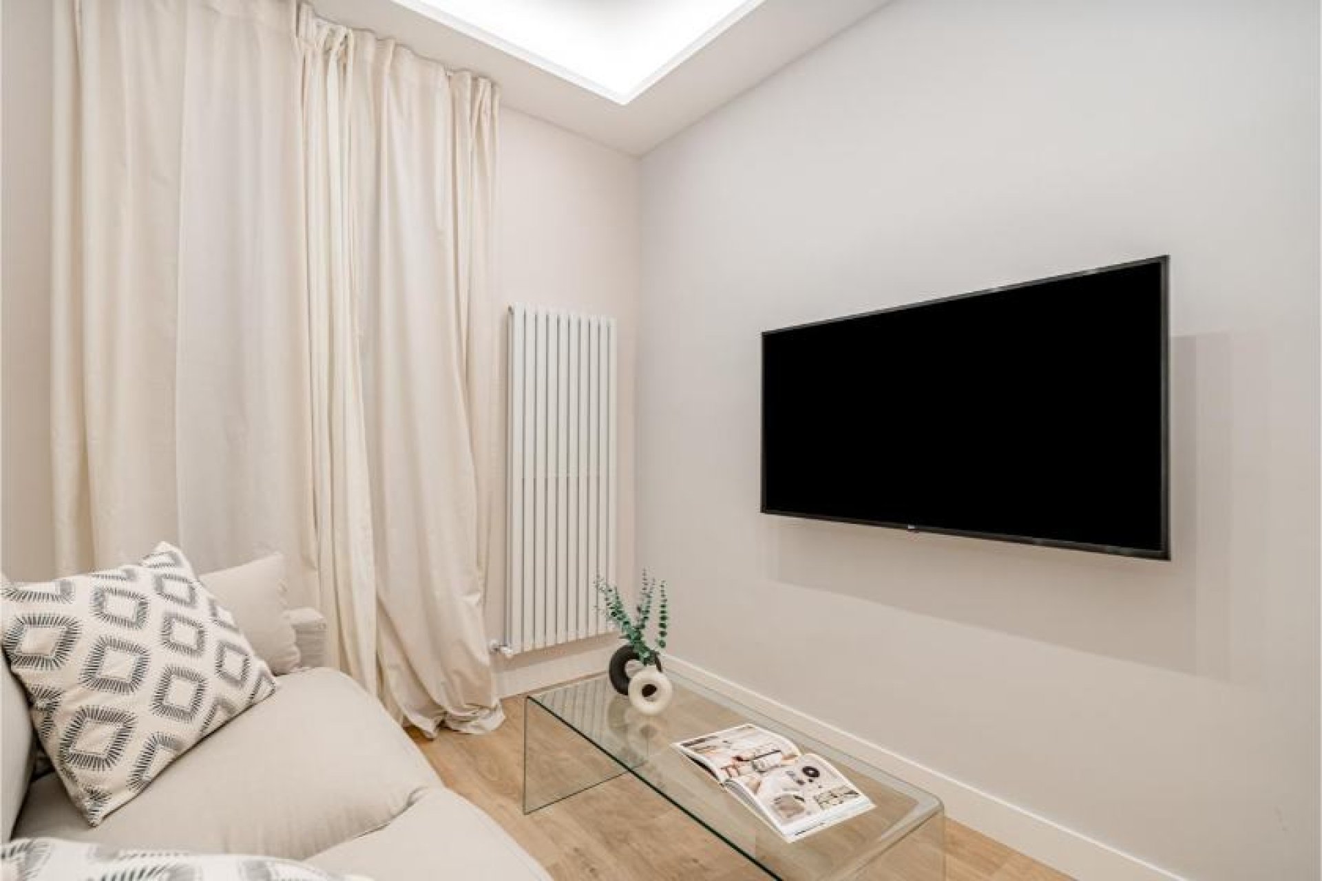 Resale - Apartment - Madrid