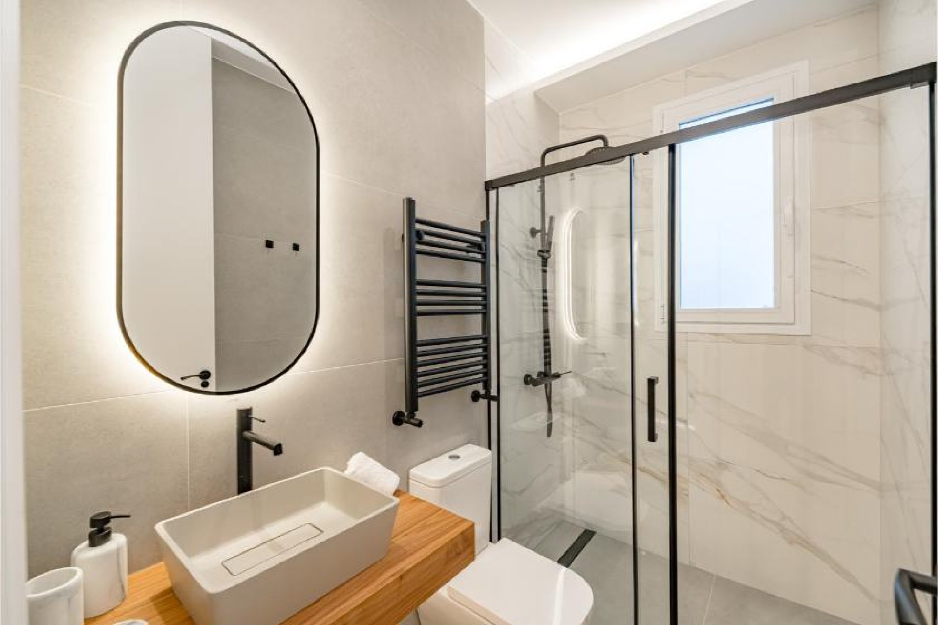 Resale - Apartment - Madrid