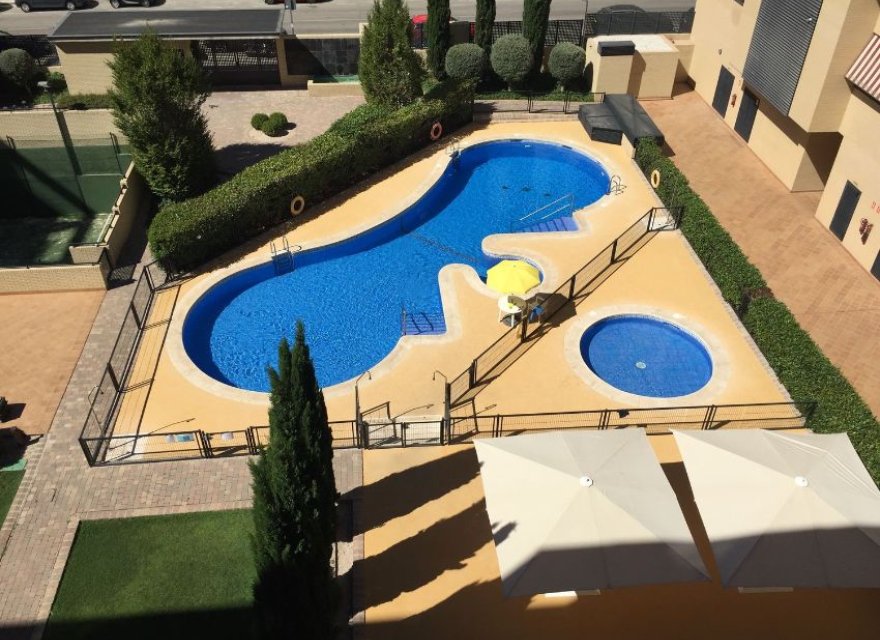 Resale - Apartment - Madrid