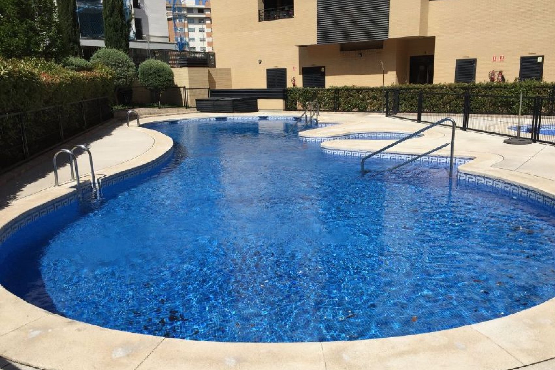 Resale - Apartment - Madrid