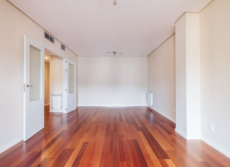 Resale - Apartment - Madrid