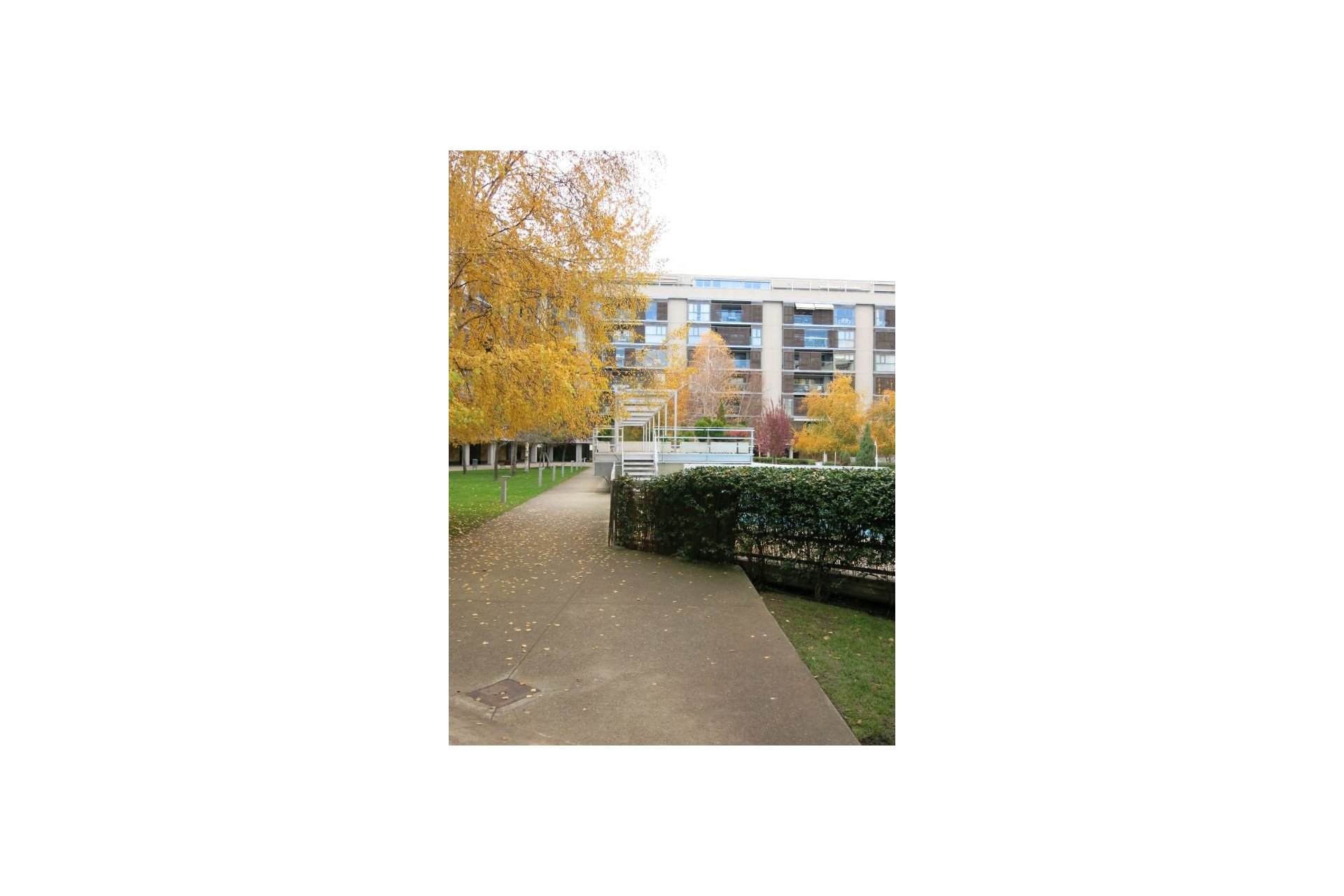 Resale - Apartment - Madrid