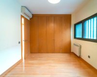 Resale - Apartment - Madrid