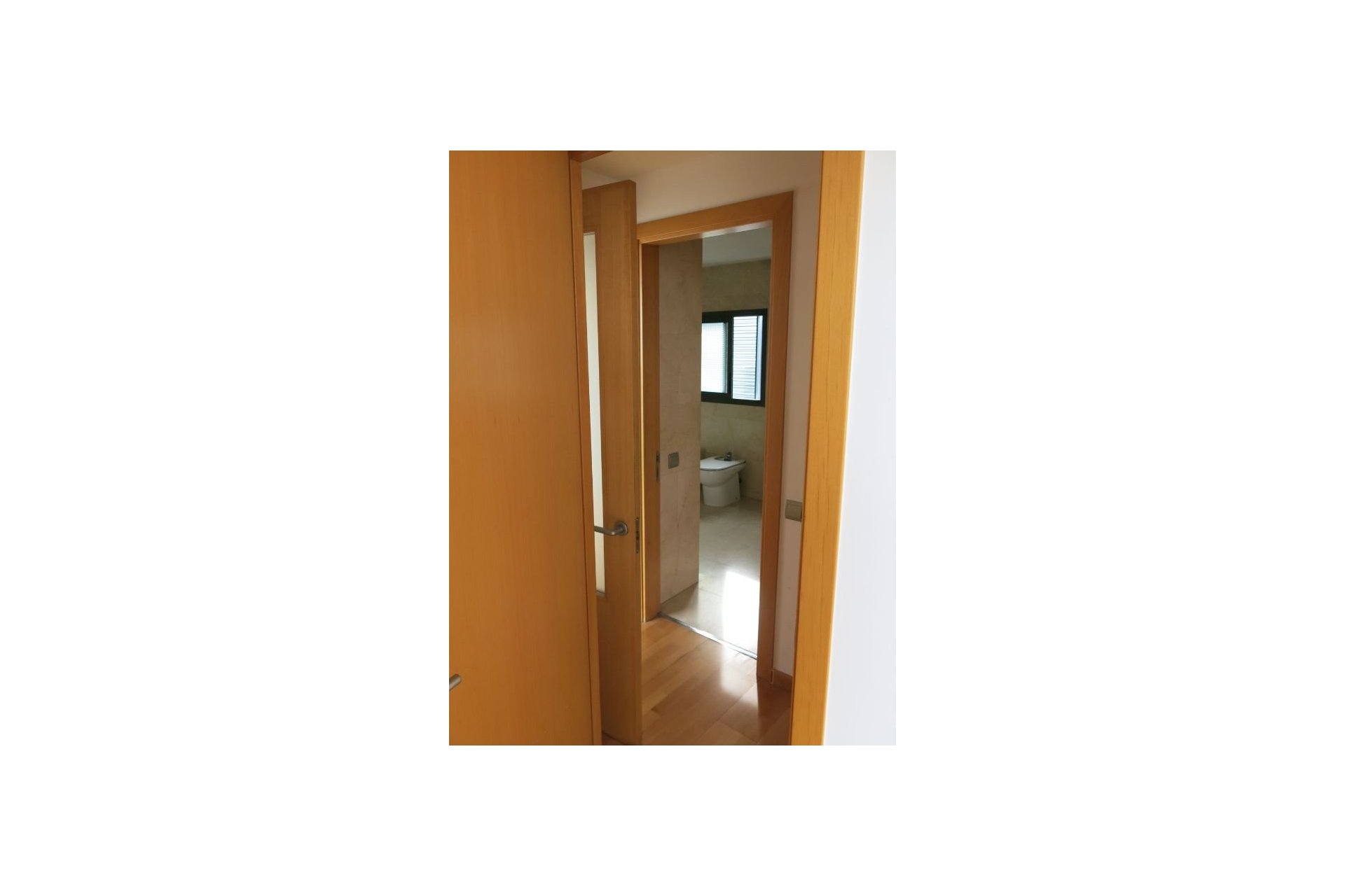 Resale - Apartment - Madrid