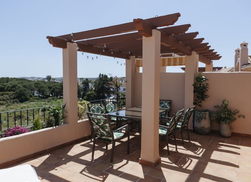 Resale - Apartment - Manilva - Costa del Sol