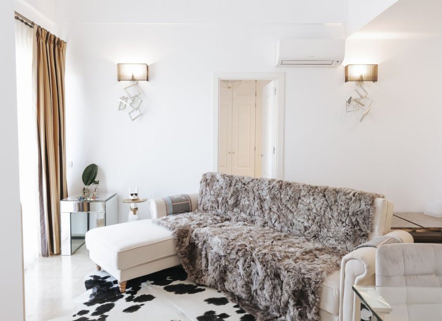 Resale - Apartment - Manilva - Costa del Sol