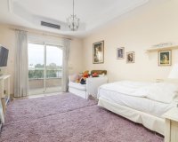 Resale - Apartment - Marbella - Costa del Sol