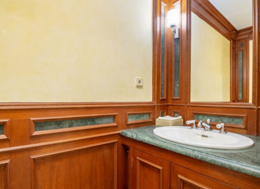 Resale - Apartment - Marbella - Costa del Sol