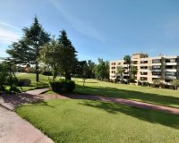 Resale - Apartment - Marbella - Costa del Sol