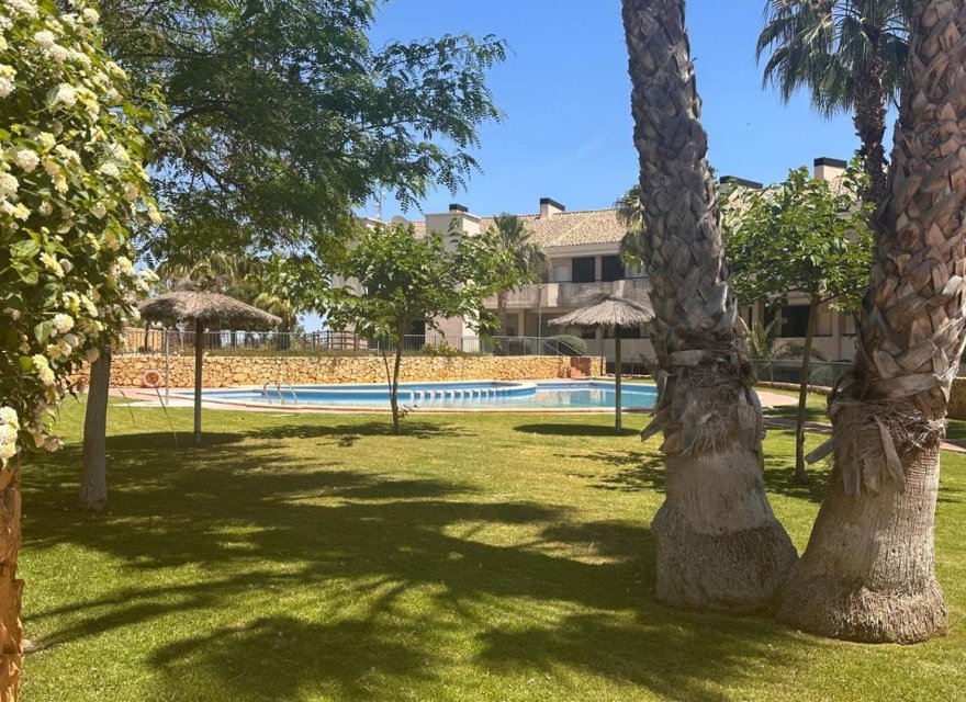 Resale - Apartment - Monforte del Cid - Font del llop