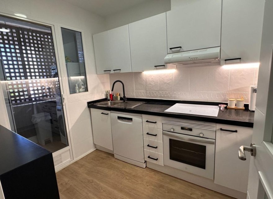 Resale - Apartment - Monforte del Cid - Font del llop