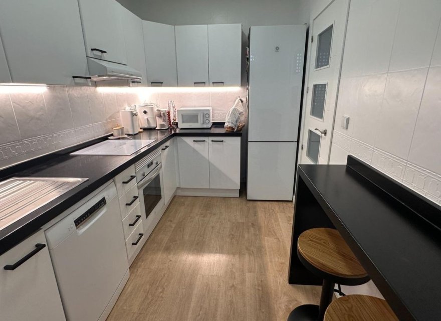 Resale - Apartment - Monforte del Cid - Font del llop