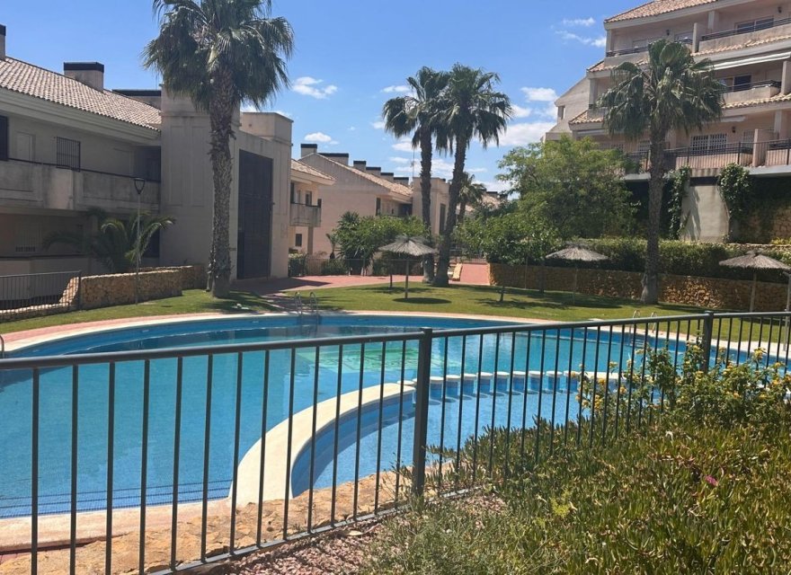 Resale - Apartment - Monforte del Cid - Font del llop