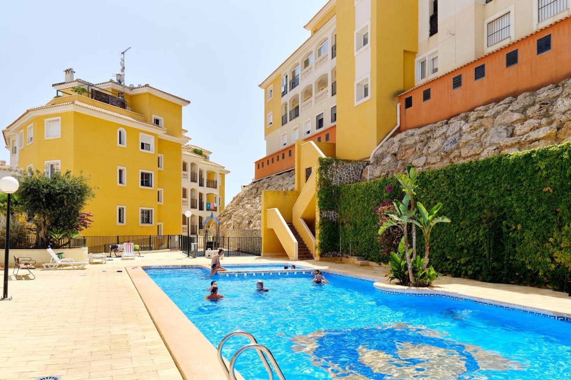Resale - Apartment - Orihuela Costa - Campoamor
