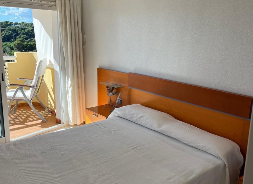 Resale - Apartment - Orihuela Costa - Campoamor