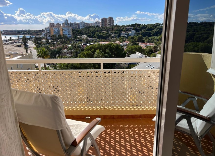 Resale - Apartment - Orihuela Costa - Campoamor