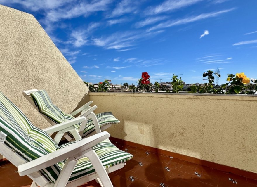 Resale - Apartment - Orihuela Costa - Costa Blanca