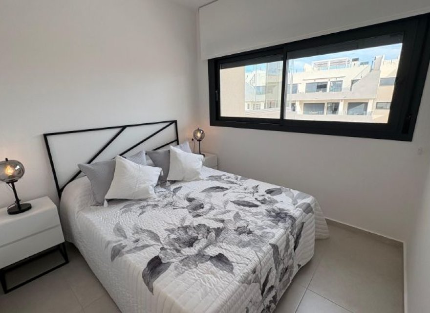 Resale - Apartment - Orihuela Costa - Costa Blanca